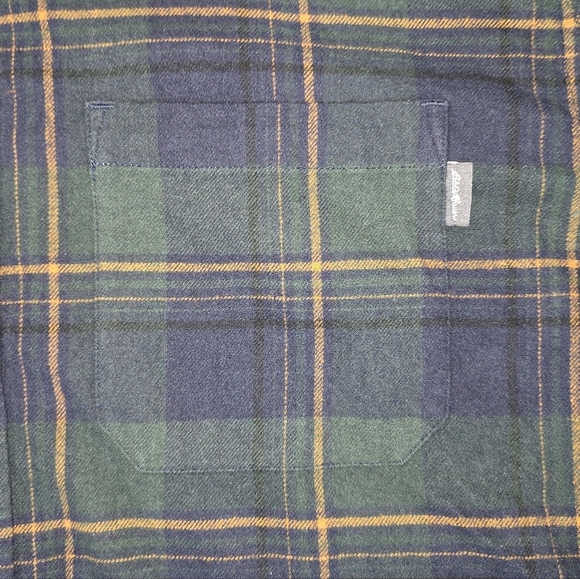 Eddie Bauer | 'Eddie's Favorite Flannel' 2-Ply Cotton Plaid Button Down Flannel - Picture 8 of 16